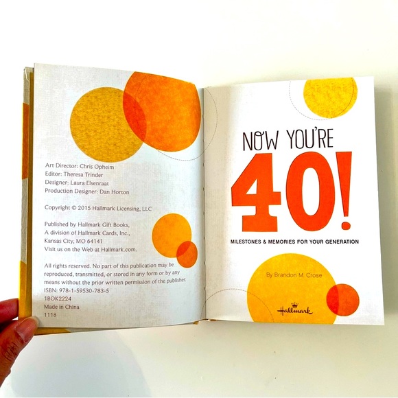 💠3/$10 NOW YOU’RE 40! Book - Picture 3 of 4